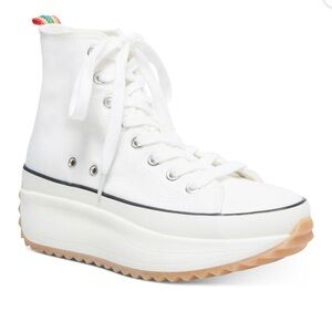 NWOT Madden Girl Platform Sneakers Size 8